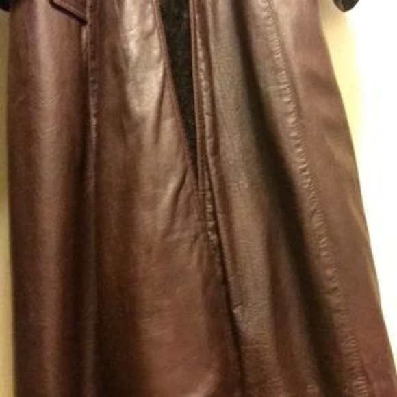 *****VINTAGE *****Women's Leather Trench Coat!! - Picture 6 of 7